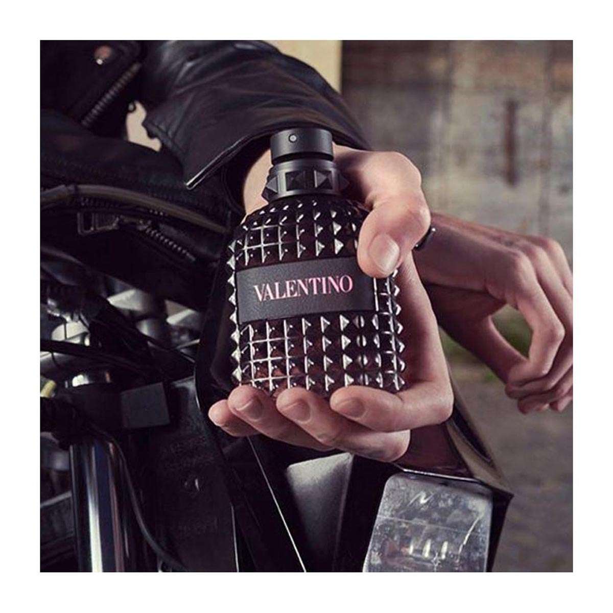 Buy Valentino Uomo Born In Roma Eau De Toilette - 100 ml Online at