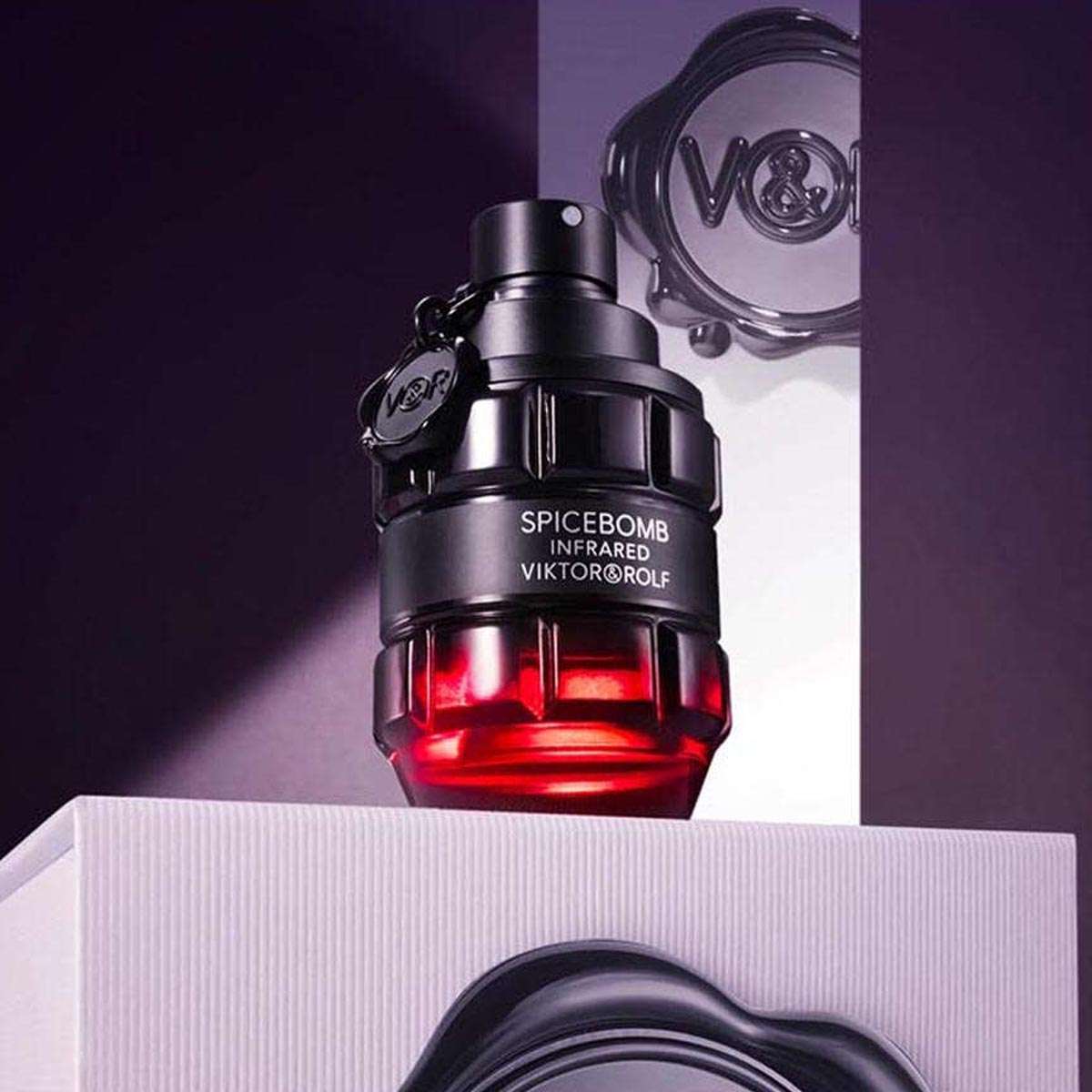 Buy Viktor & Rolf Spicebomb Infrared Eau De Toilette - 90 ml