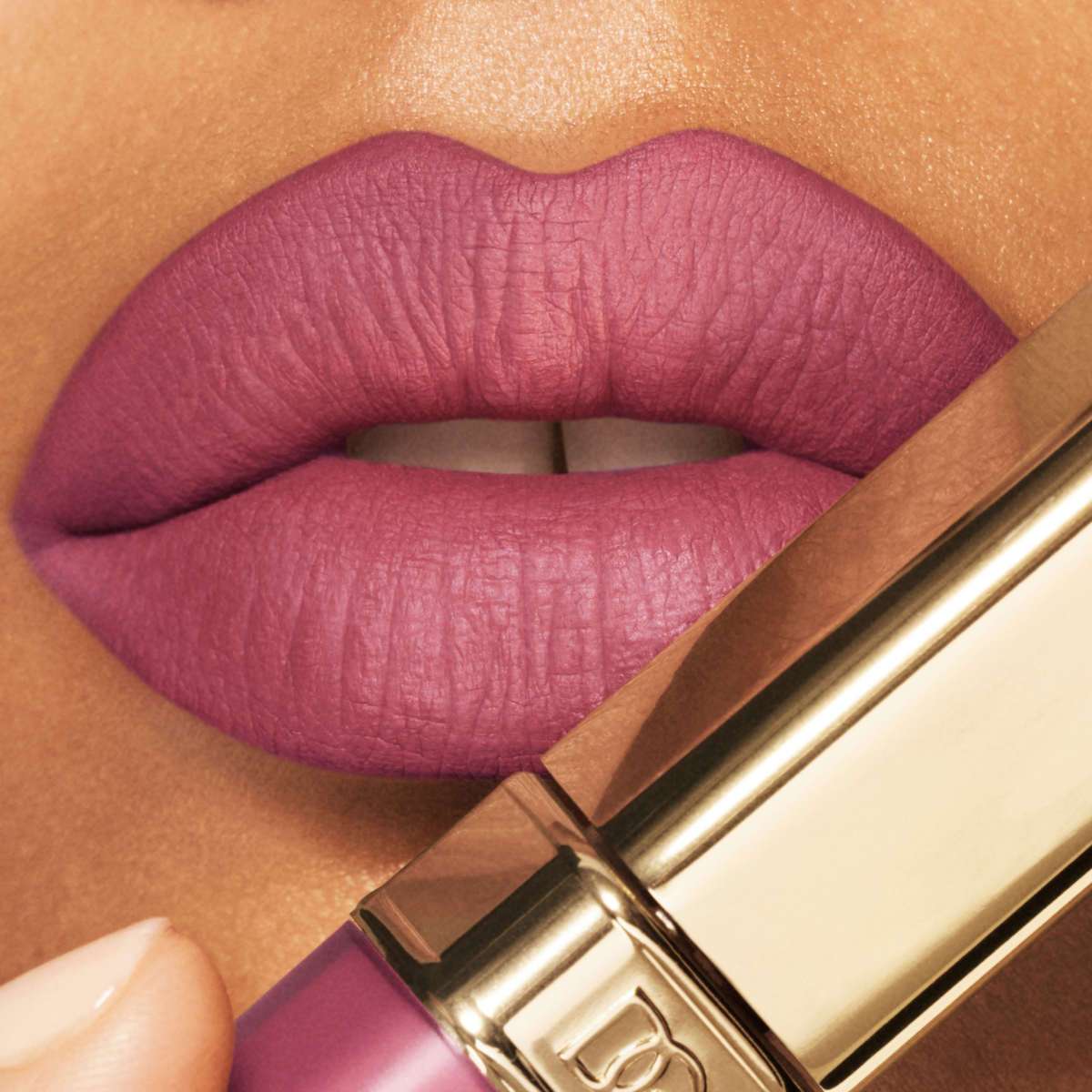 Buy Dolce&Gabbana Devotion Long Wearing and Hydrating Matte Liquid